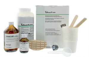 Technovit 10 behandelingen + versneller